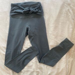 Lululemon tights